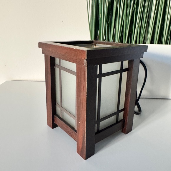 Other - Elegant Brown Wooden Lantern